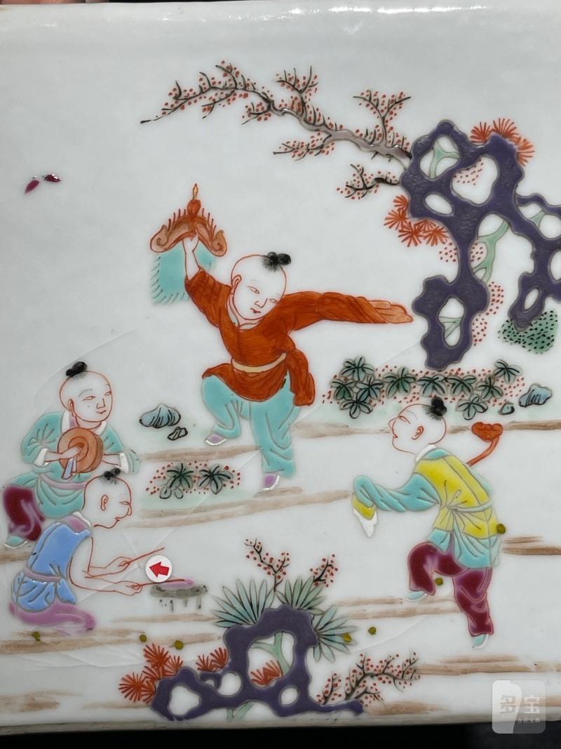 民国 粉彩四妃十六子纹方花盆一对 - 图8